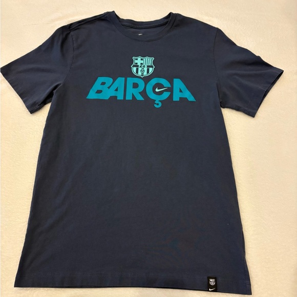 BNWOT Nike Barça Short Sleeve Tee - Picture 10 of 16